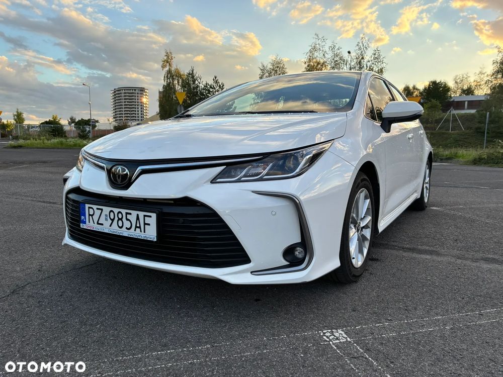 Toyota Corolla 1.6 Comfort - 1