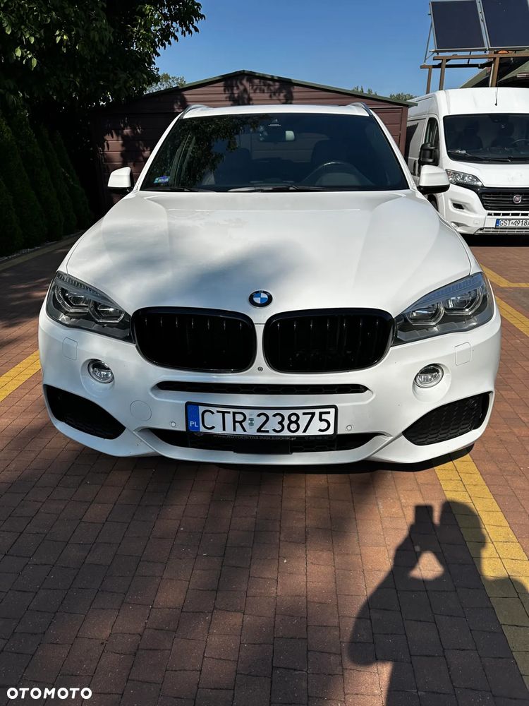 BMW X5 xDrive40d Sport-Aut - 4