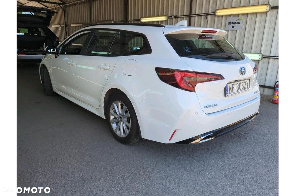 Toyota Corolla 1.8 Hybrid Comfort - 2