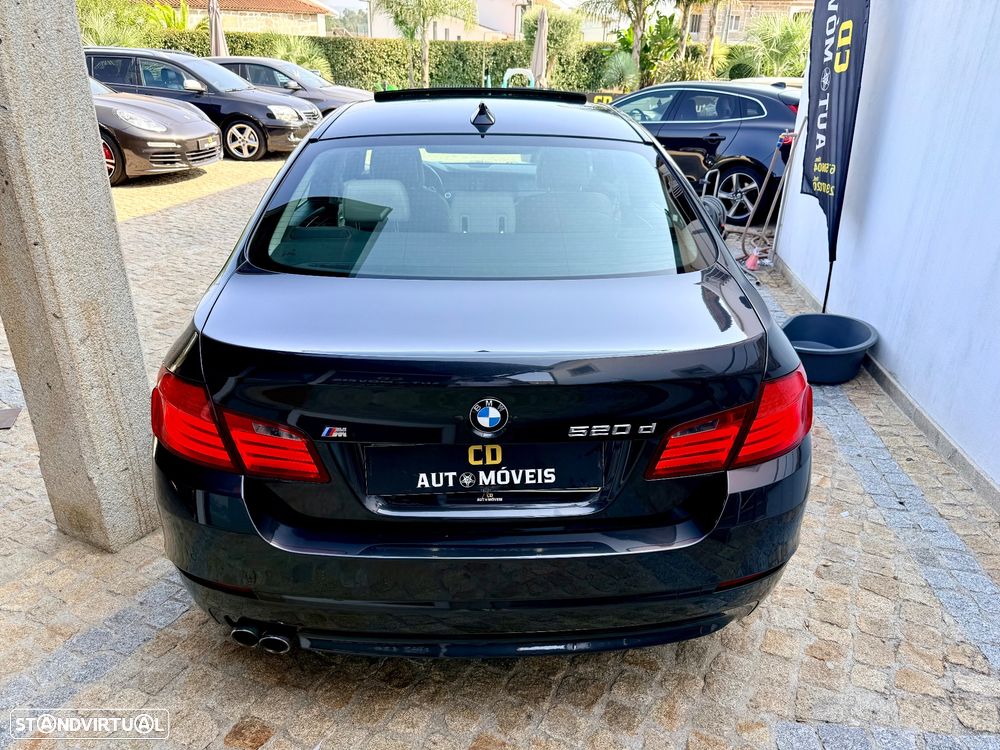 BMW 520 d Exclusive Auto 123g - 19