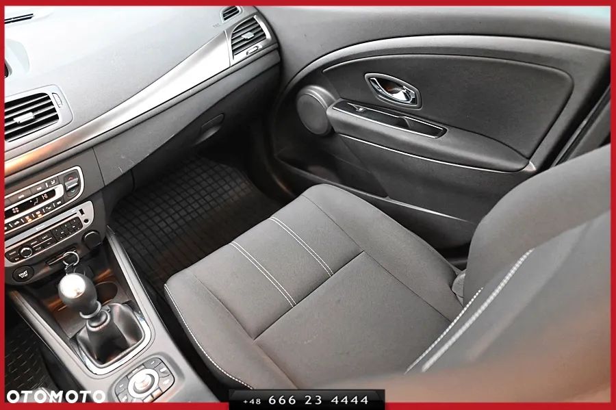 Renault Megane ENERGY TCe 130 Start & Stop LIMITED - 21