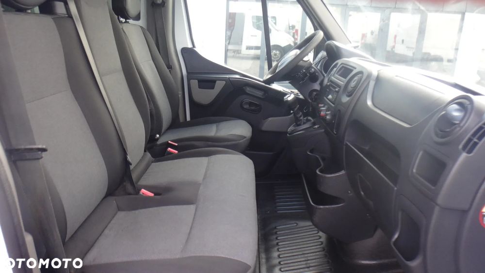 Renault Master - 11