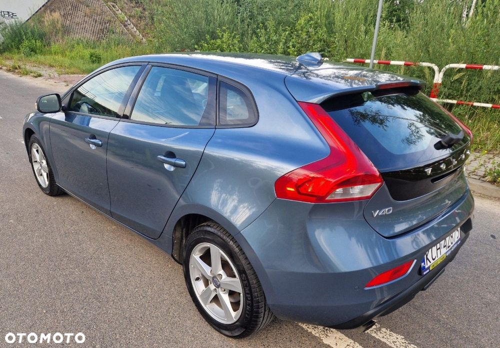 Volvo V40 T2 You - 5