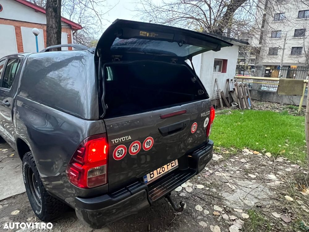 Toyota Hilux 2.4D 150CP 4x4 Double Cab 6MT Style - 6