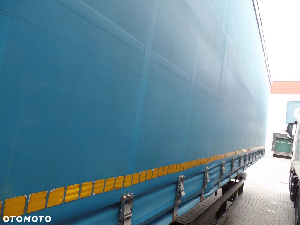 Schmitz Cargobull SKO 24/L - 16