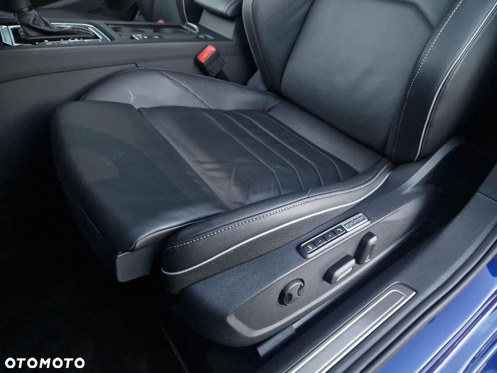 Volkswagen Arteon 2.0 TDI 4Motion R-Line DSG - 12