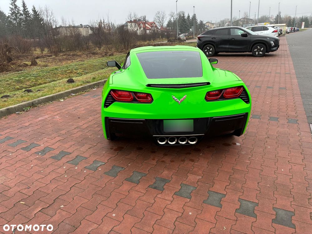 Chevrolet Corvette - 5