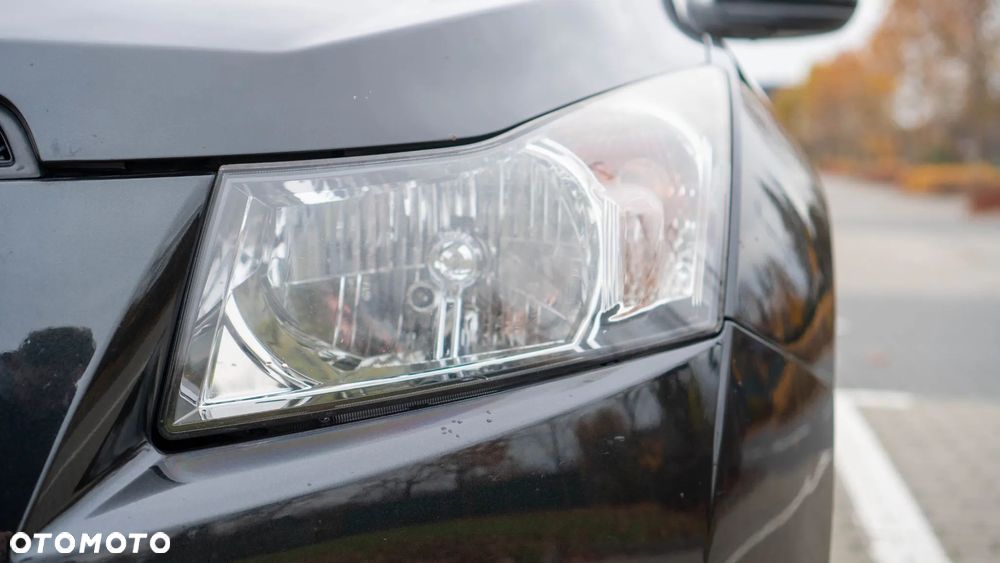 Chevrolet Cruze 1.6 LS - 5