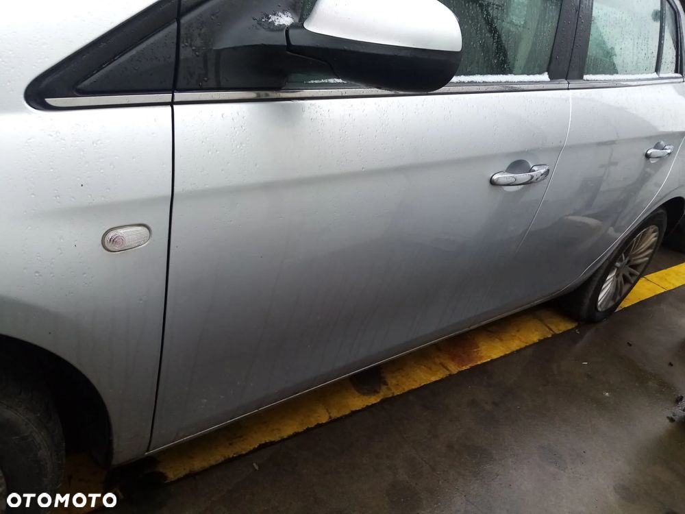 FIAT BRAVO II 07-10 1.9 MULTIJET ALTERNATOR - 13