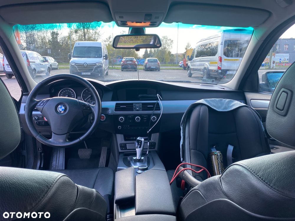 BMW Seria 5 - 23