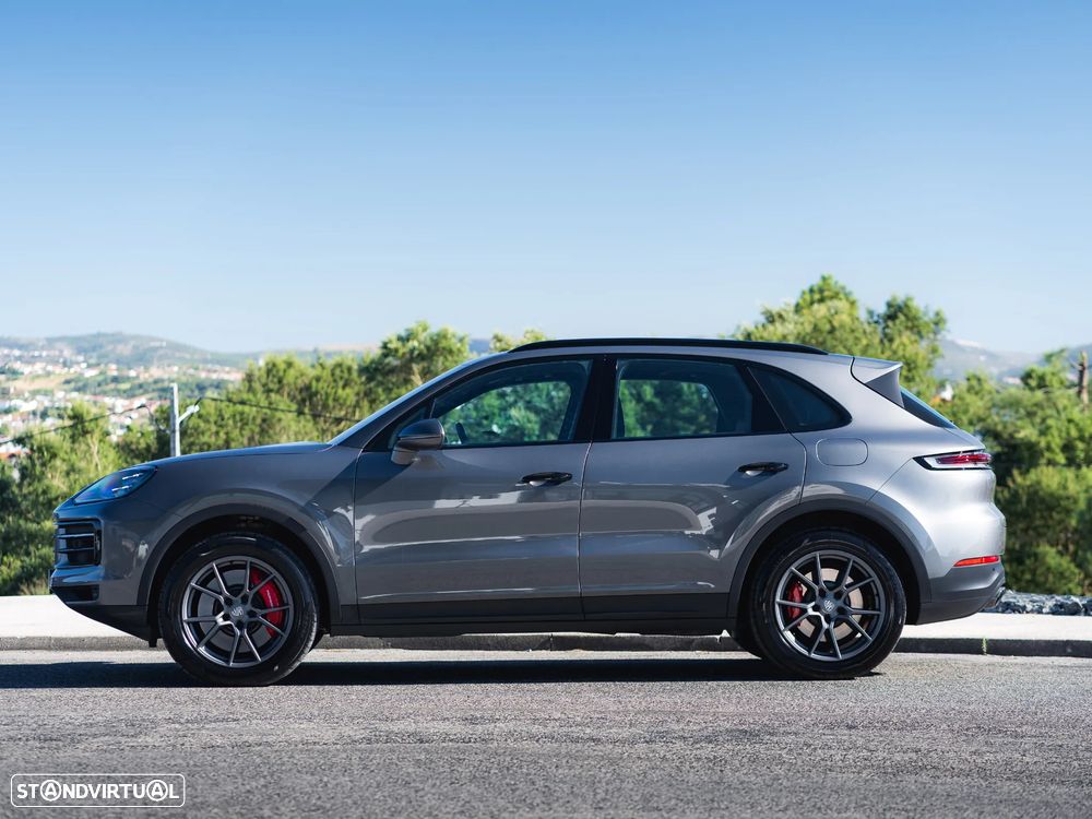 Porsche Cayenne S E-Hybrid - 4
