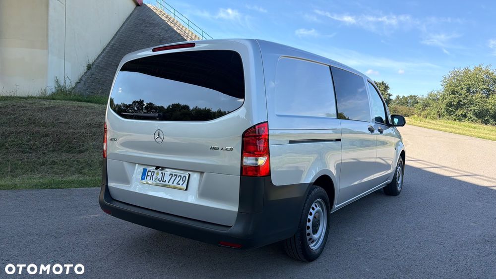 Mercedes-Benz Vito - 31