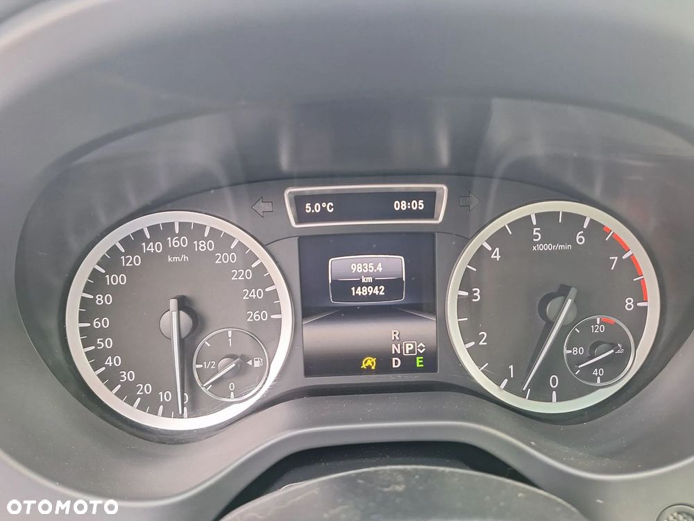 Infiniti Q30 1.6t Premium 7DCT - 28
