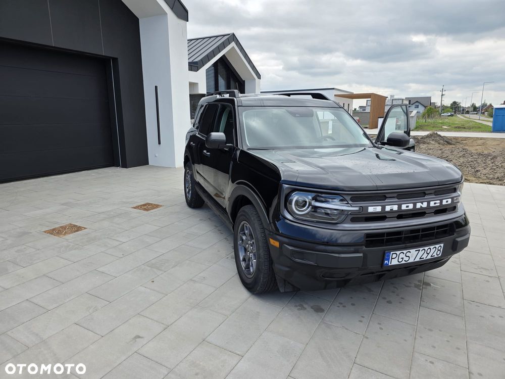 Ford Bronco - 16