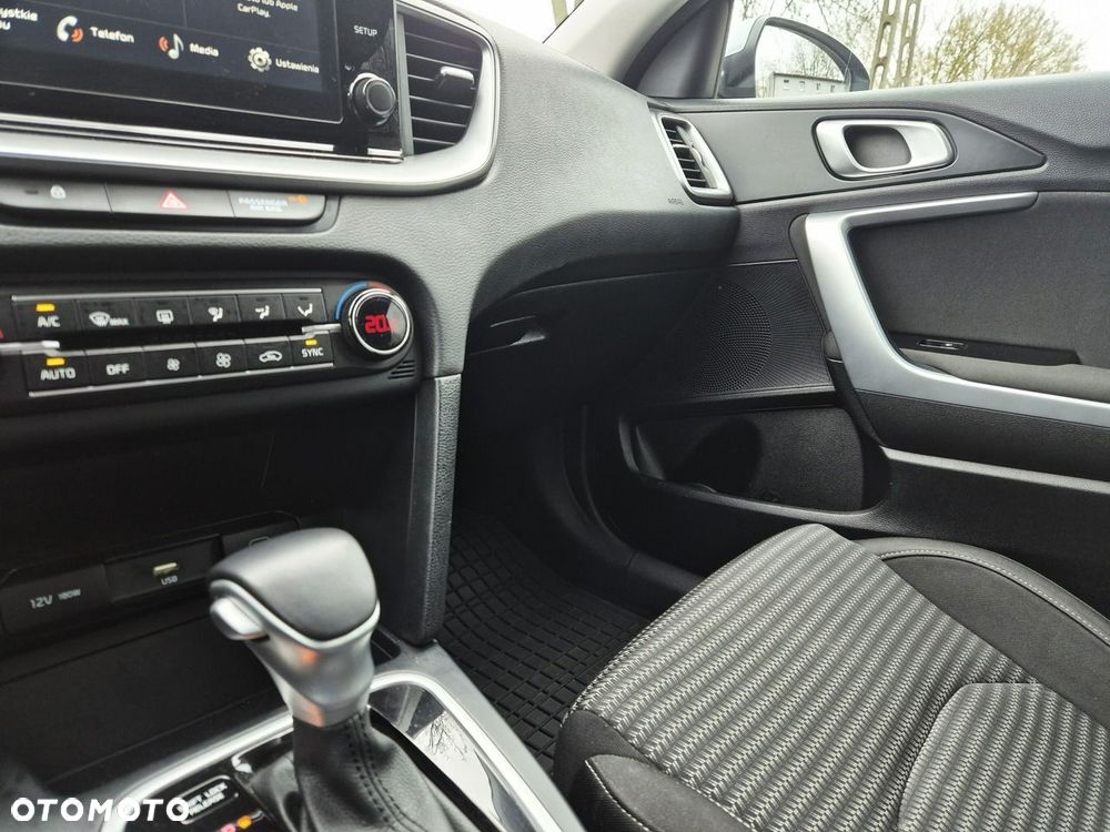 Kia Ceed 1.5 T-GDI M DCT - 26
