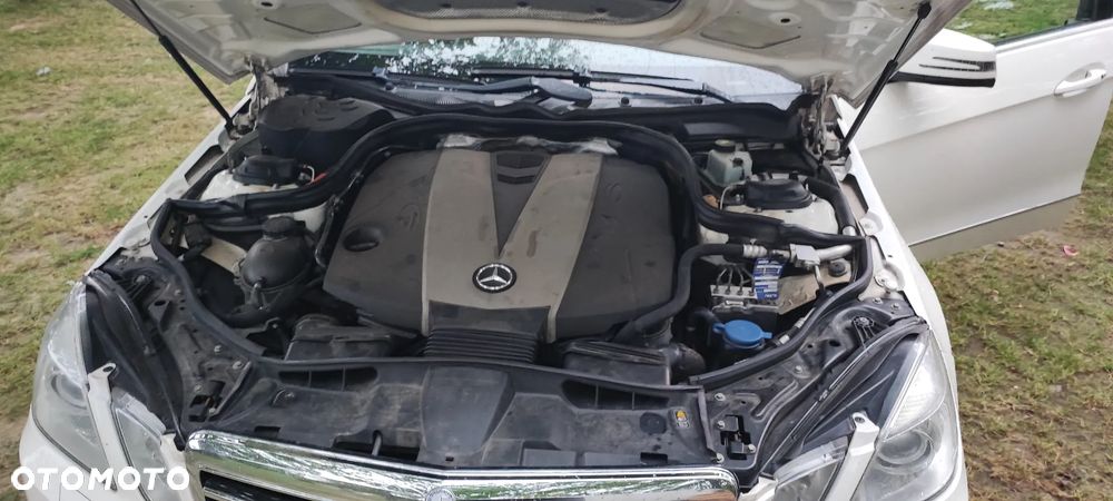Mercedes-Benz Klasa E 350 CDI BlueEff Avantgarde - 10