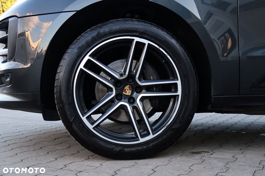 Porsche Macan Standard - 8