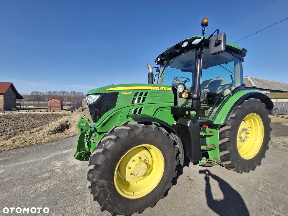 John Deere 6125r - 1