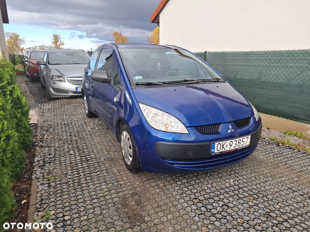 Mitsubishi Colt 1.1 Inform - 1