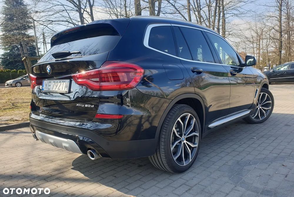 BMW X3 xDrive20d - 8