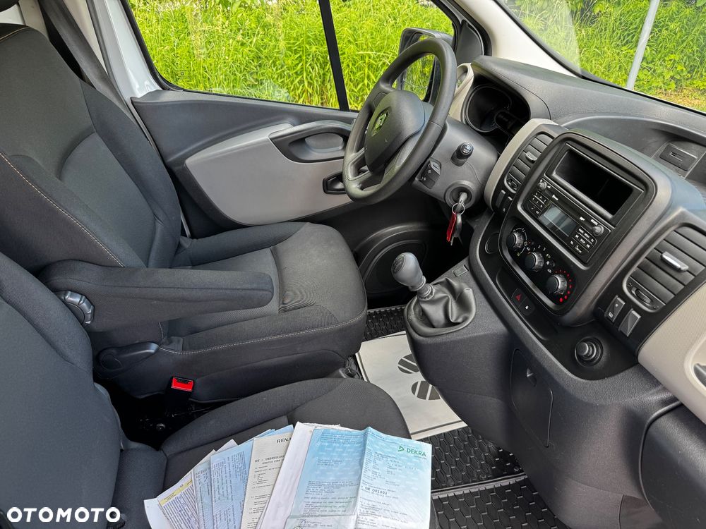 Renault TRAFIC - 23