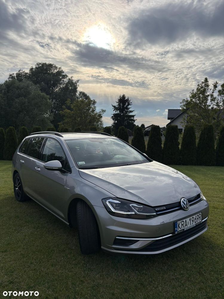 Volkswagen Golf Variant 1.5 TSI BMT Comfortline - 4