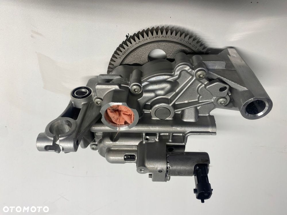 VOLVO XC40 T3 1.5 HYBRYDA POMPA OLEJU 2017- - 2