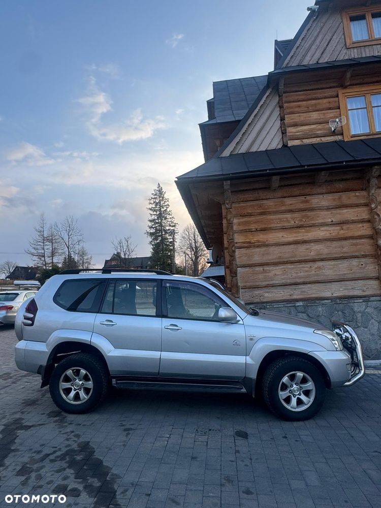 Toyota Land Cruiser 3.0 D Luna - 2