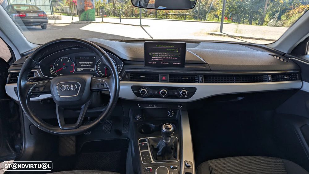 Audi A4 Avant 2.0 TDi Business Line - 16