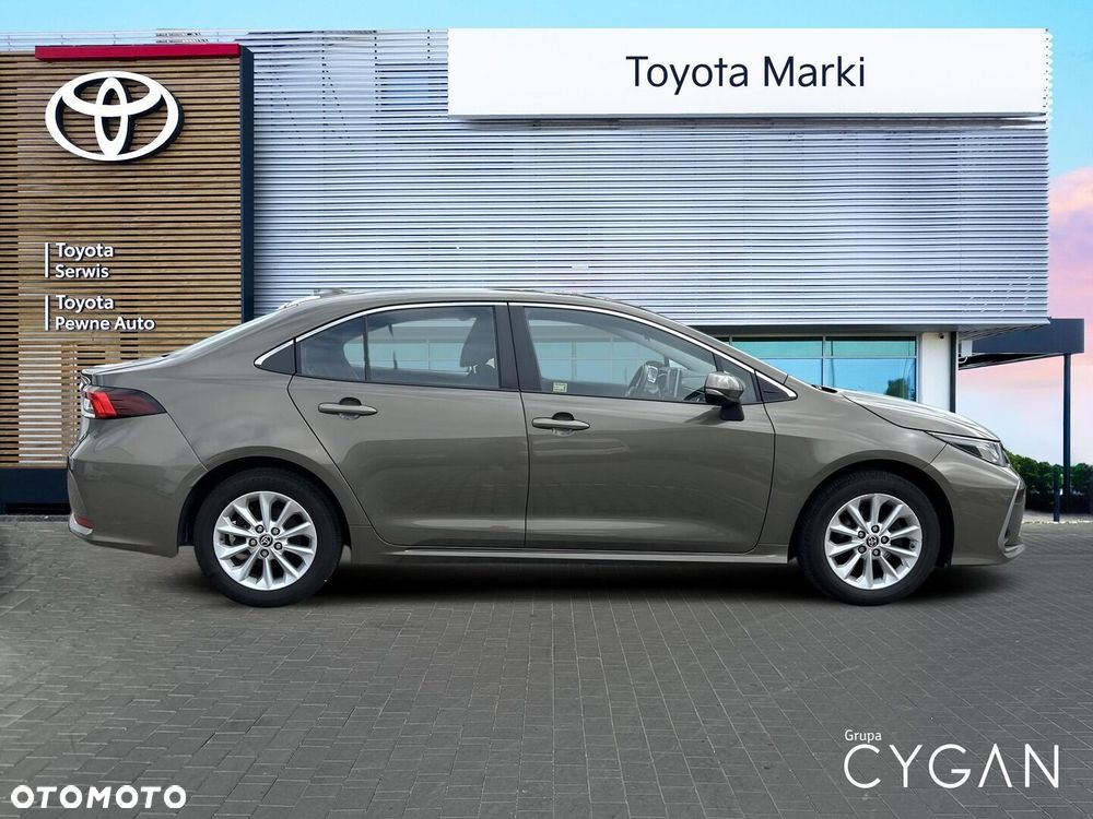 Toyota Corolla - 6