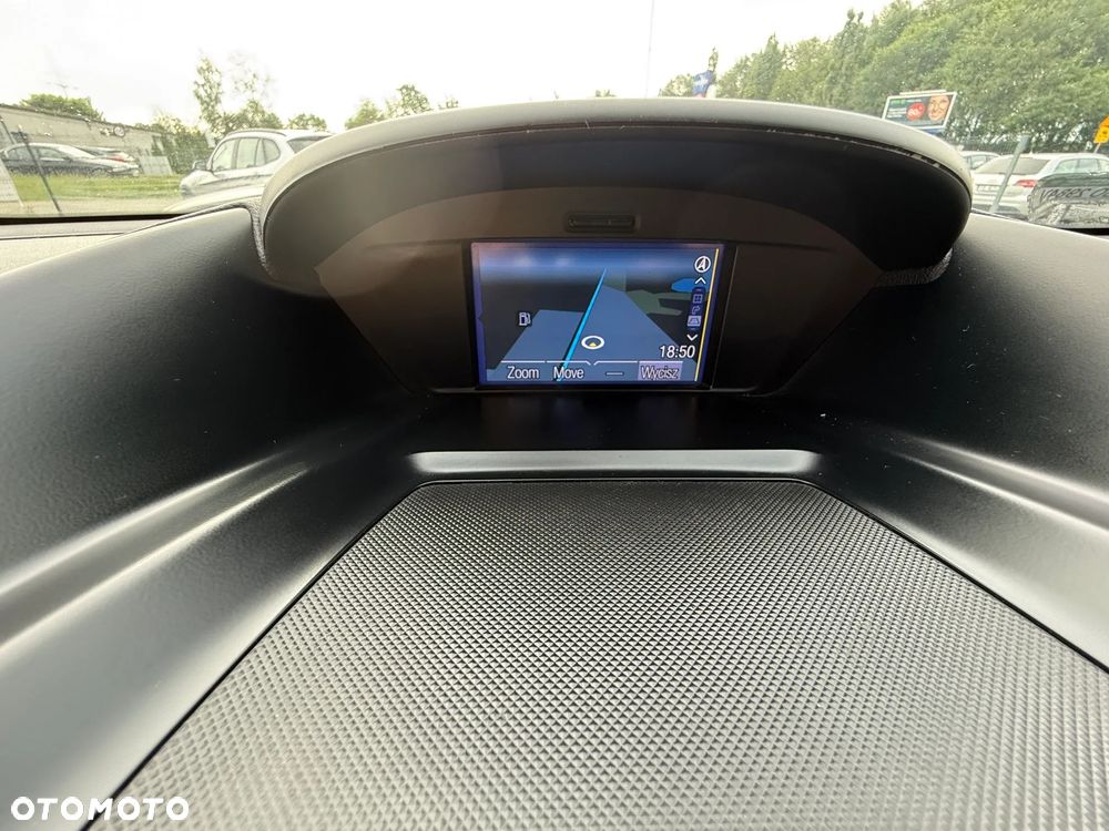 Ford Kuga - 17