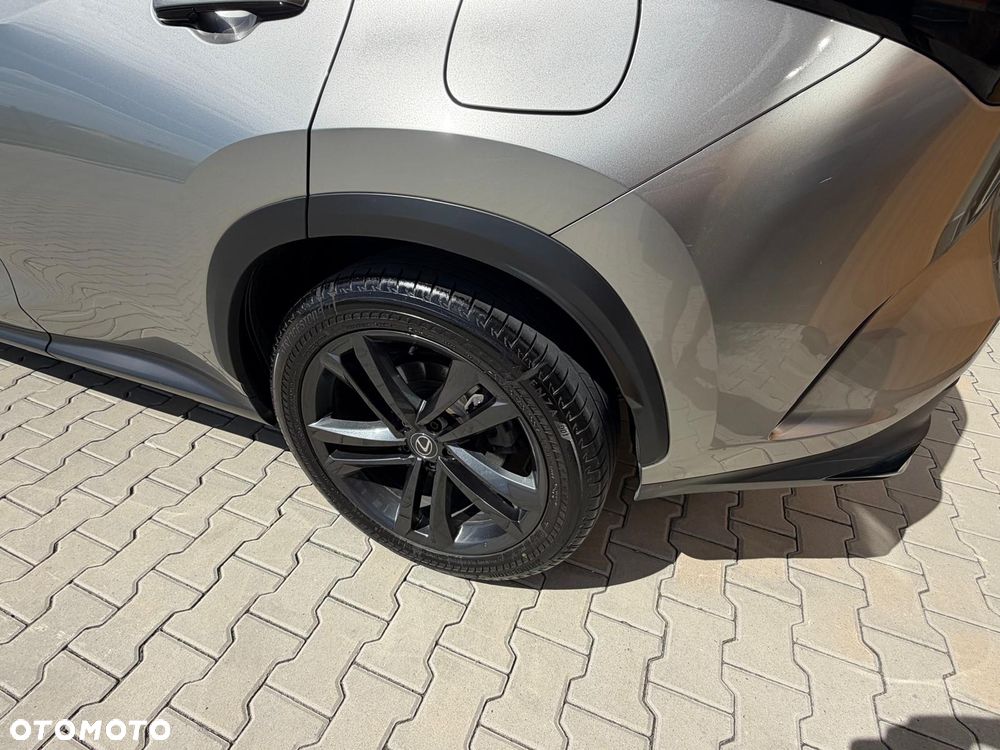 Lexus NX 350h Prestige AWD - 11