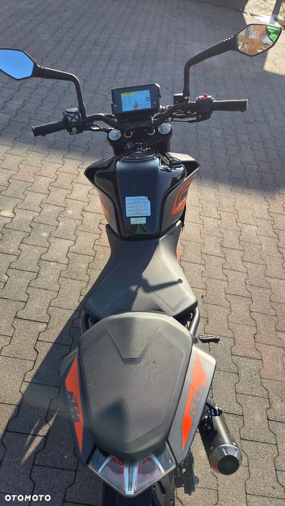KTM Duke - 13