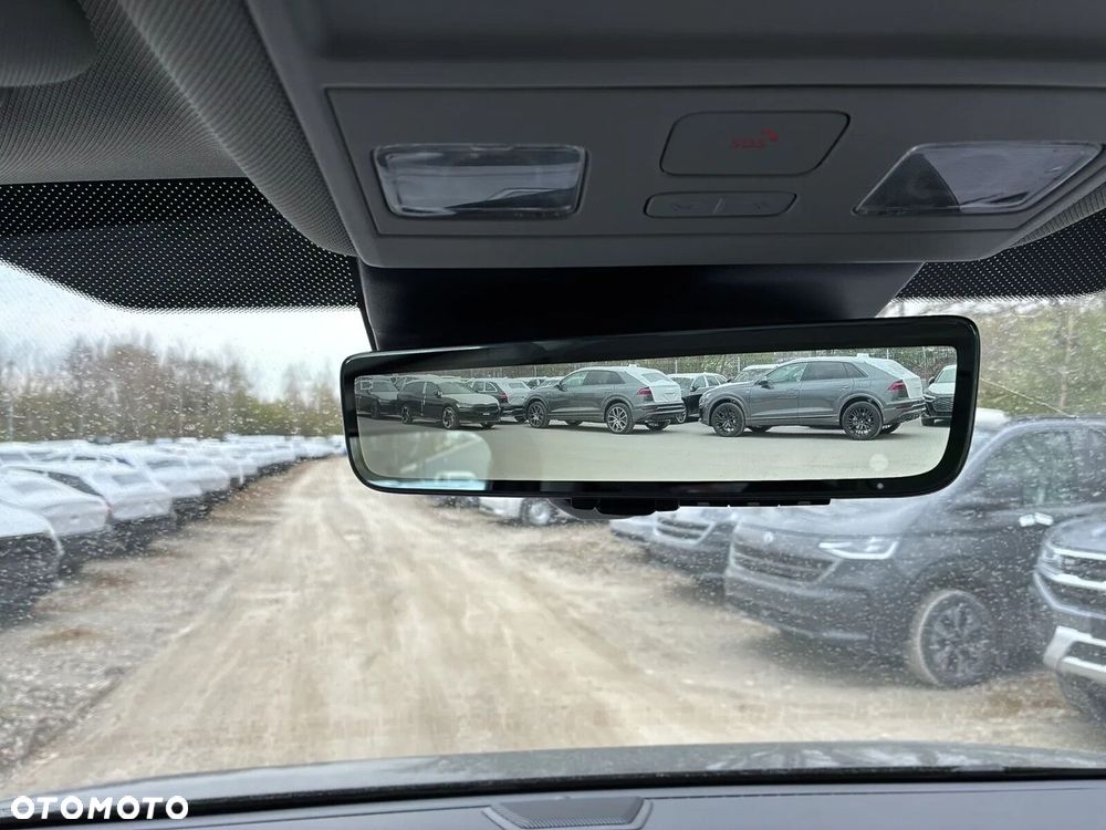 Volkswagen Caravelle 2.0 TDI L2 Style - 32