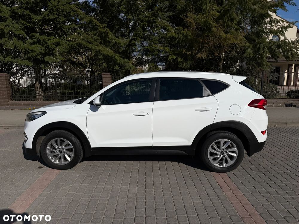 Hyundai Tucson 1.7 CRDI BlueDrive GO 2WD - 8