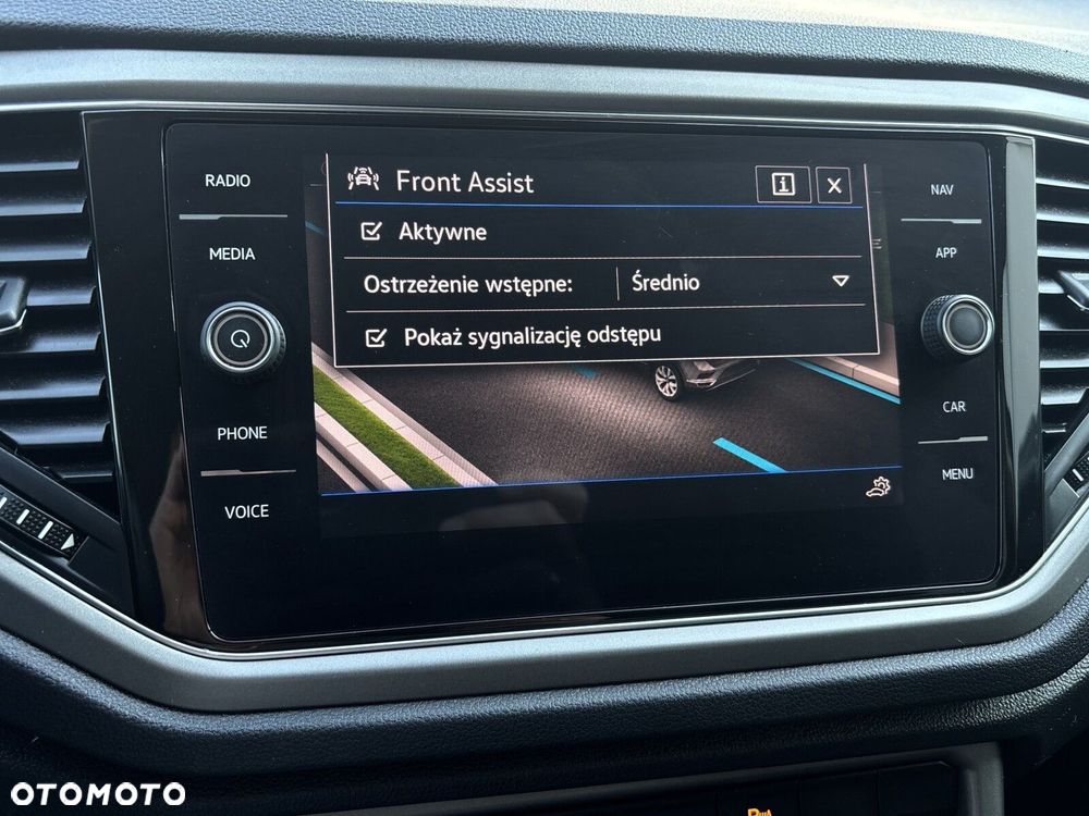 Volkswagen T-Roc - 22