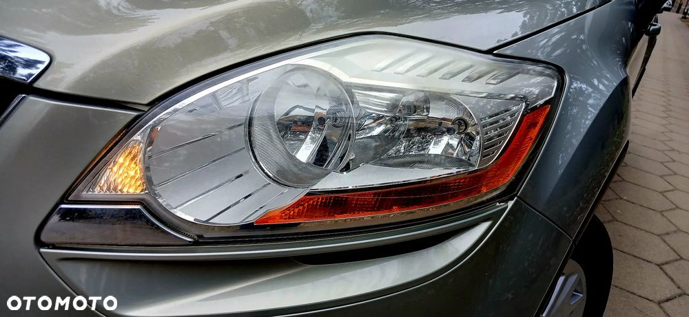 Ford Kuga 2.0 TDCi 4x4 White Magic - 25