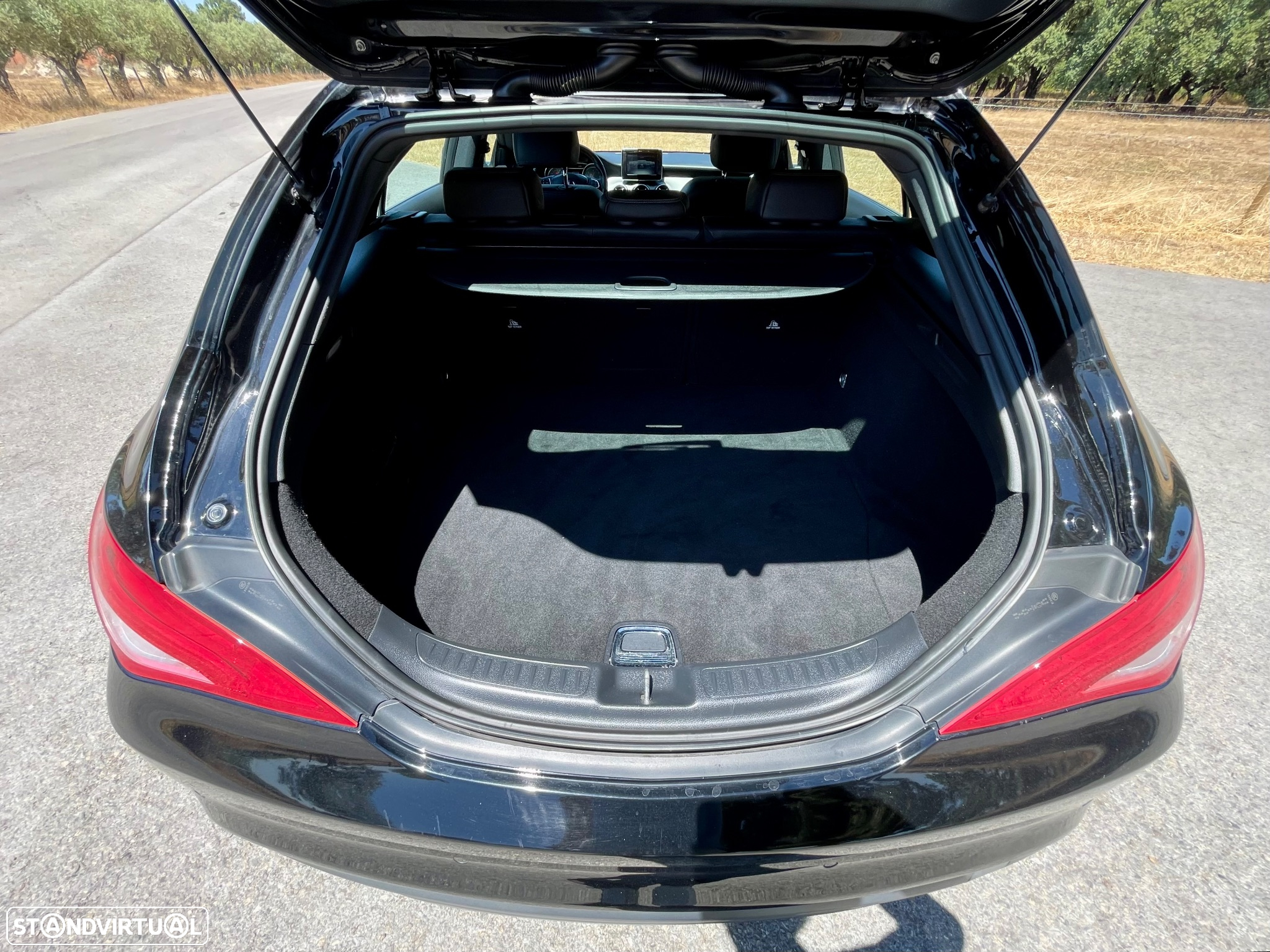 Mercedes-Benz CLA 220 d Shooting Brake Aut. - 22
