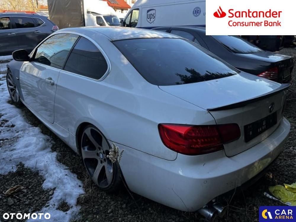 BMW Seria 3 325i - 5