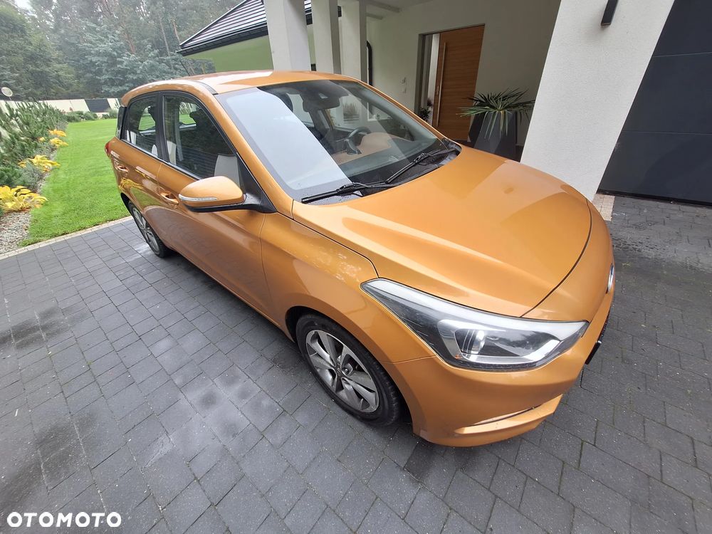 Hyundai i20 1.1 CRDi - 17