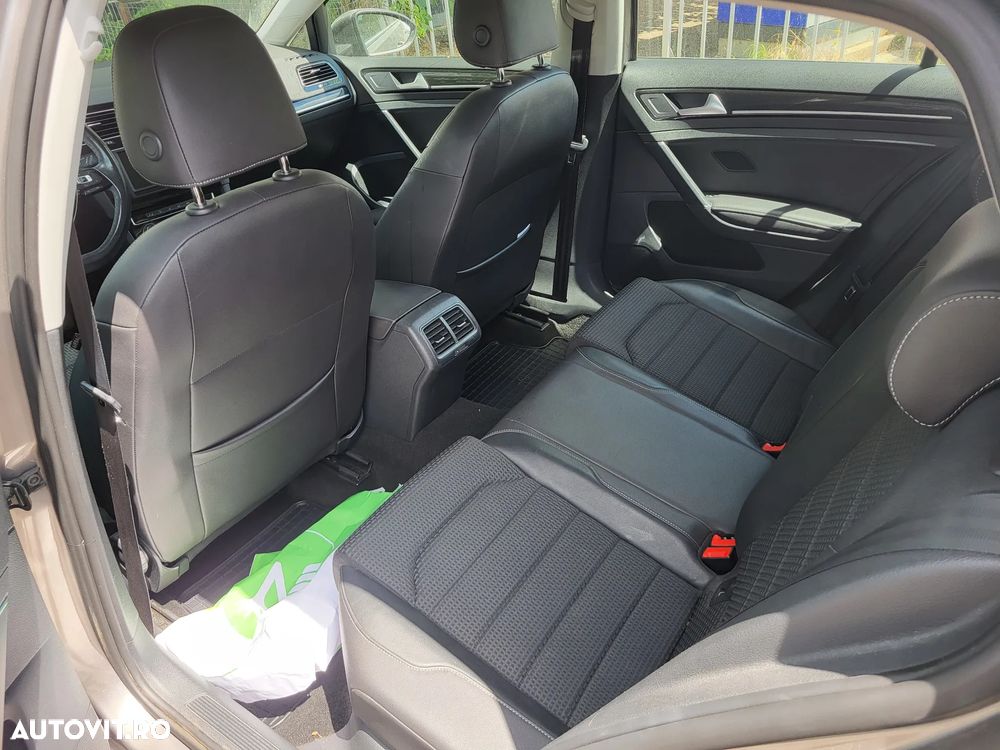 Volkswagen Golf 1.6 TDI BMT Comfortline - 5