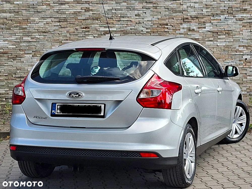 Ford Focus 1.6 TI-VCT Champions Edition - 17