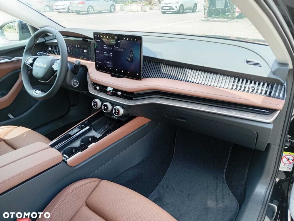 Skoda Superb 2.0 TDI SCR 4x4 L&K DSG - 29