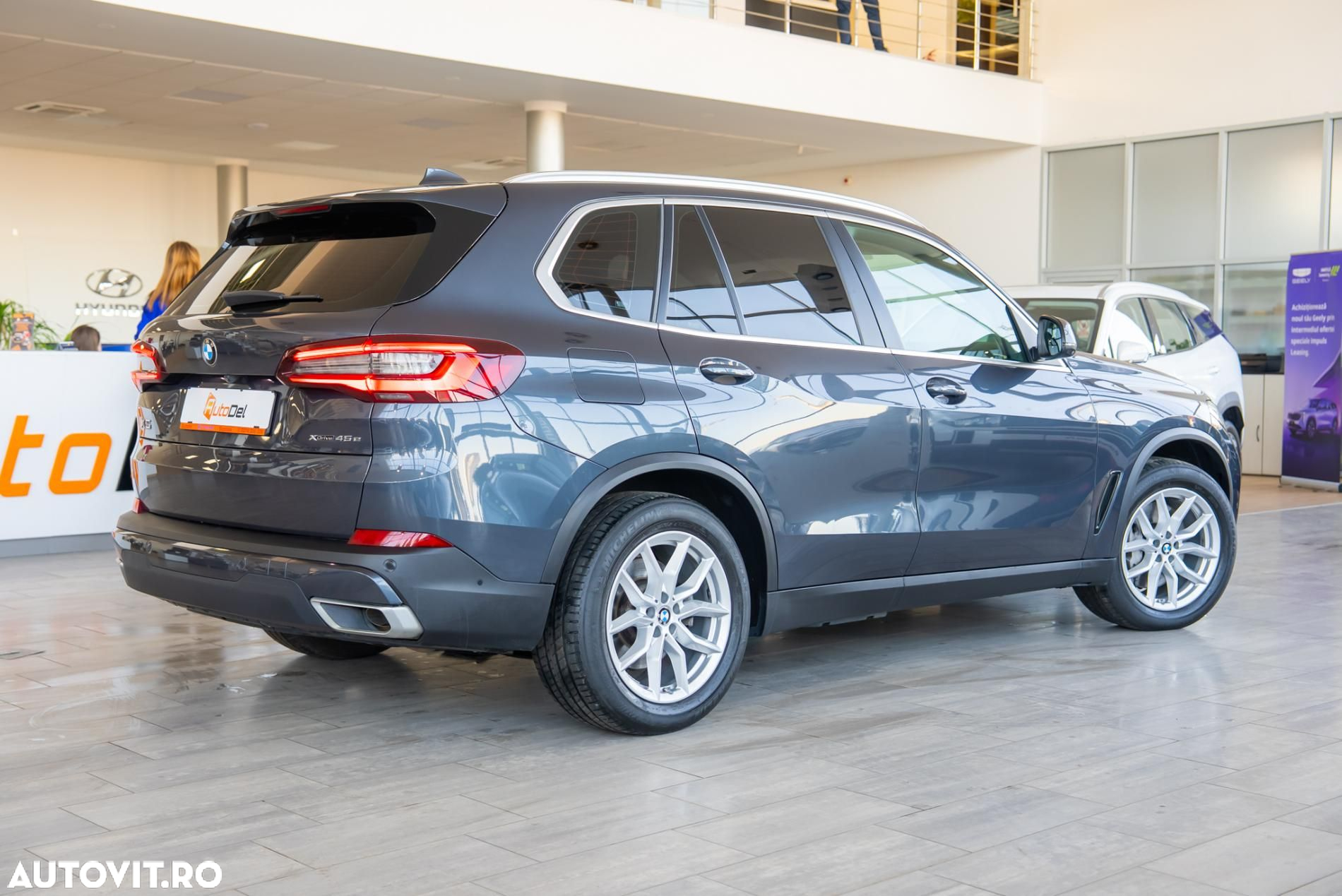 BMW X5 xDrive45e - 4
