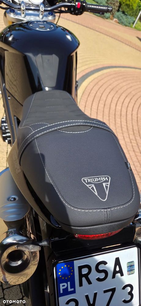 Triumph Speed Triple - 12