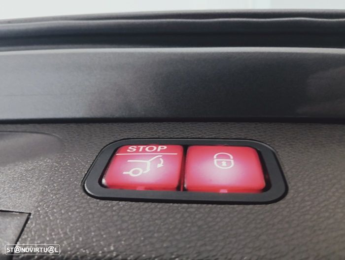 Mercedes-Benz E 220 d Exclusive Line - 39