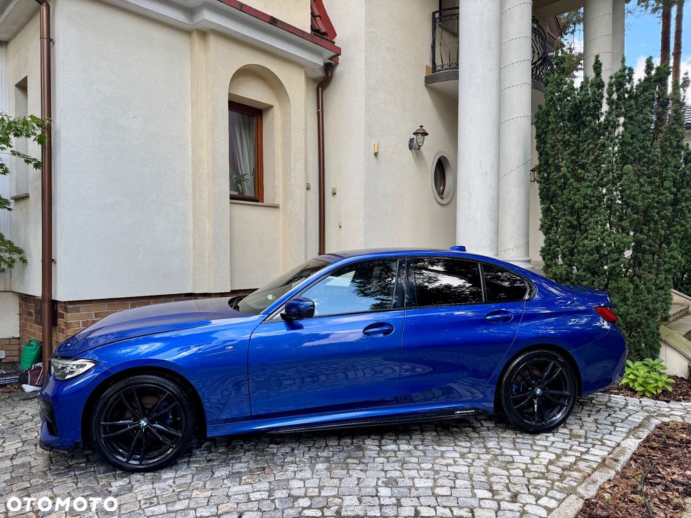 BMW Seria 3 318d M Sport - 9