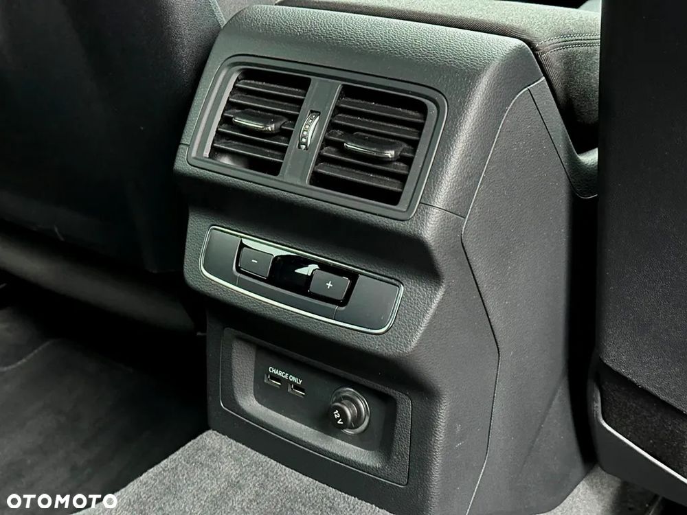 Audi Q5 50 TFSI e Quattro S tronic - 31