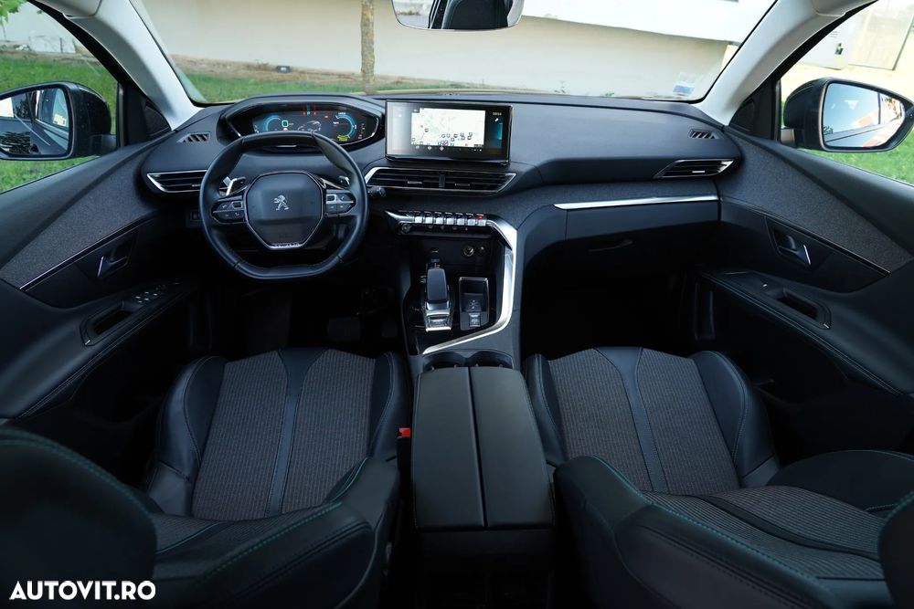 Peugeot 3008 Hybrid 225 e-EAT8 Allure - 12