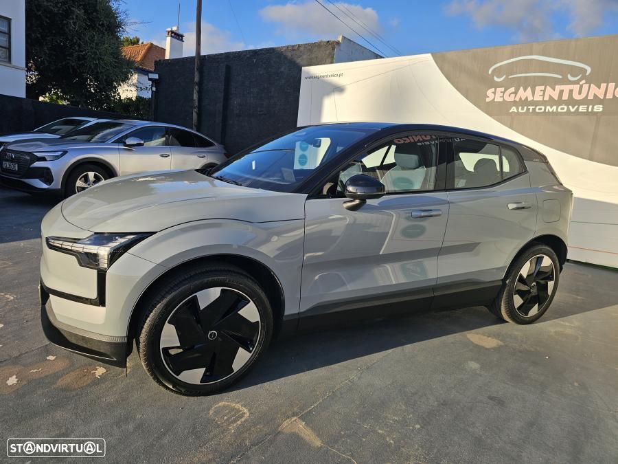 Volvo EX30 69 kWh Single Motor Extended Range Plus - 2